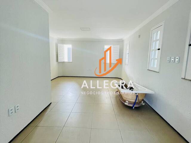 Casa para Venda em Eusébio - 4