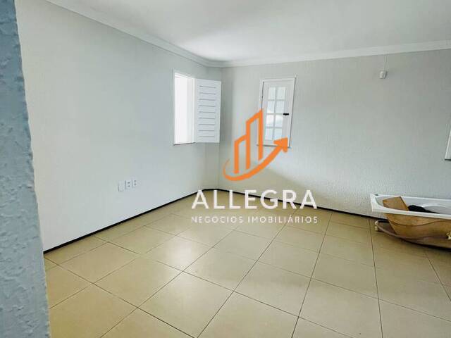 Casa para Venda em Eusébio - 5